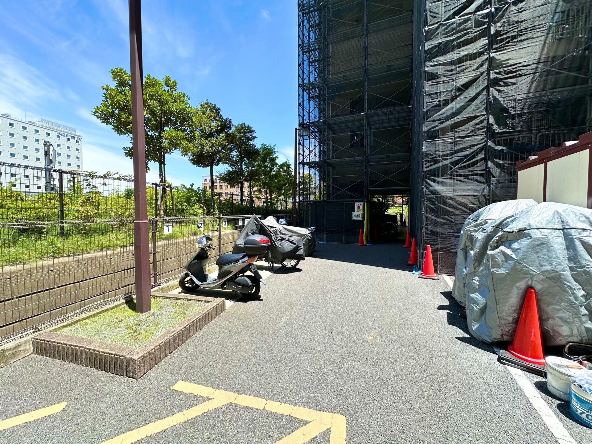 バイク置き場